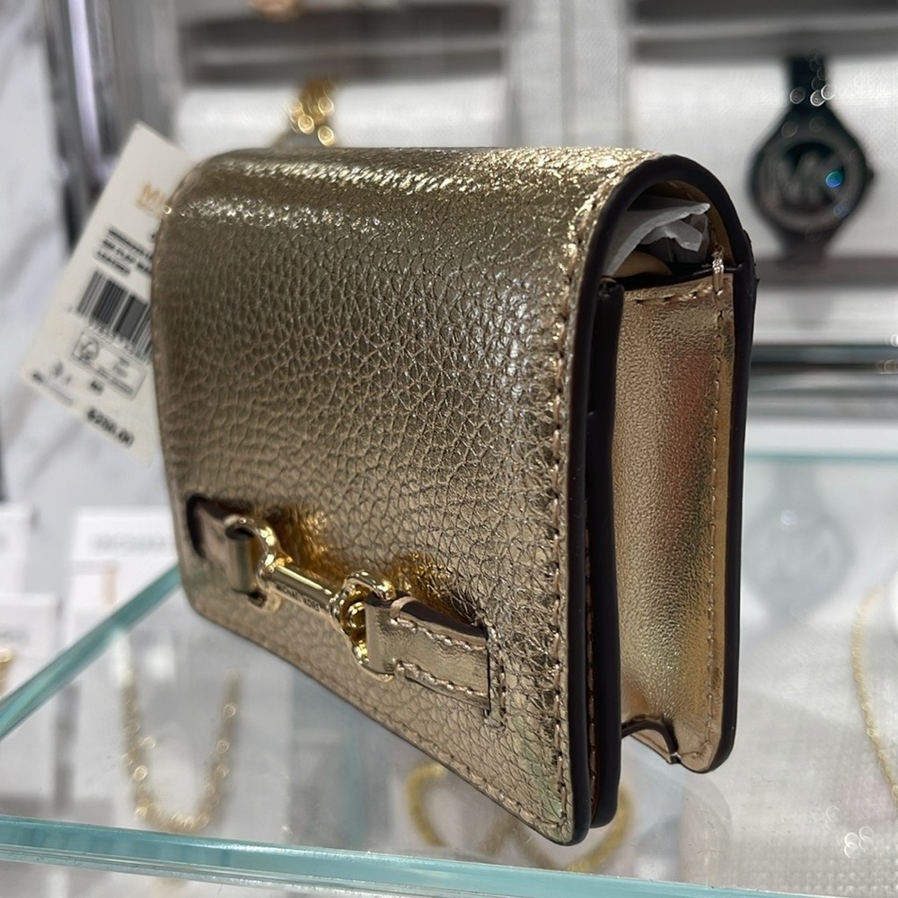 MICHAEL KORS
Carson Small Metallic Pebbled Leather Wallet
Pale Gold 
NWT - Picture 14 of 16